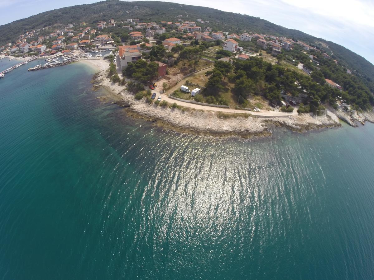 Apartment A. Zizic Slatine Εξωτερικό φωτογραφία